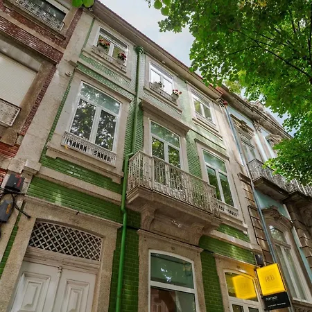 Апартаменты Exclusive Charm House *