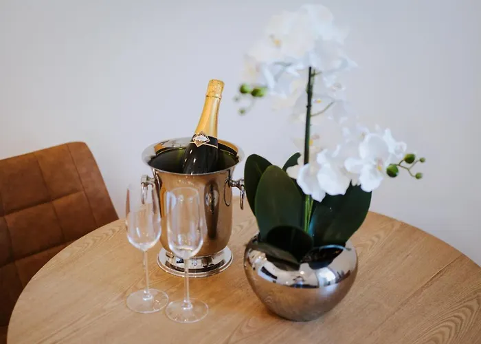 Exclusive Charm House *